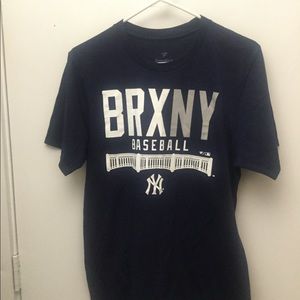 Yankees T shirt